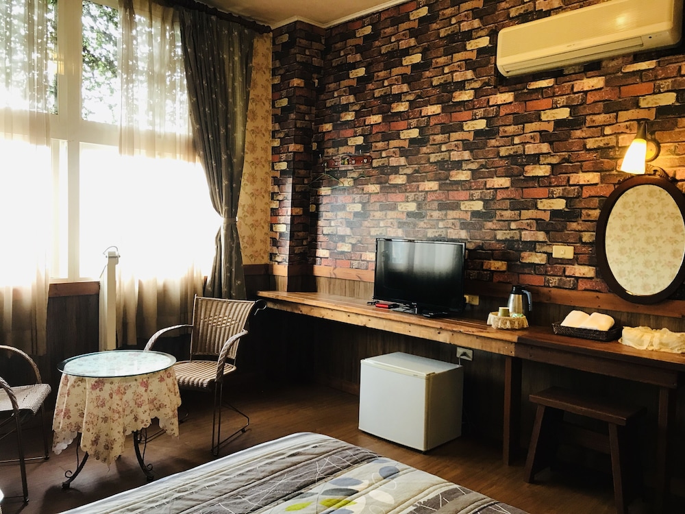 Double Room (Romantic) photo 2