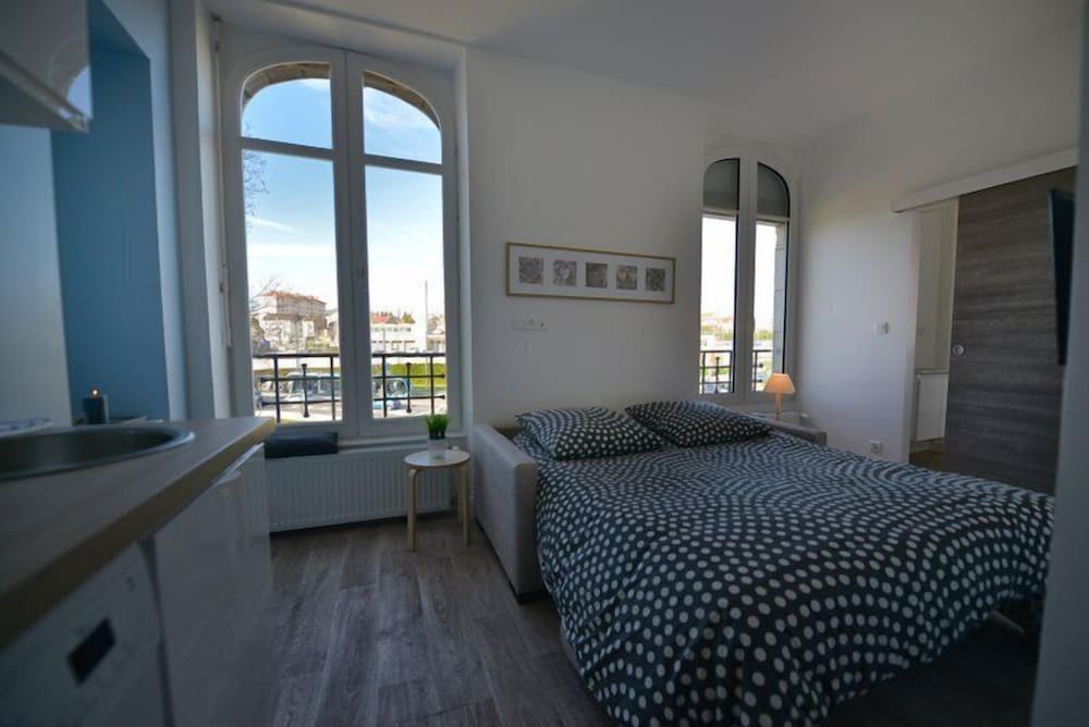 Superior Apartment, Ensuite (Studio Vauban) photo 2