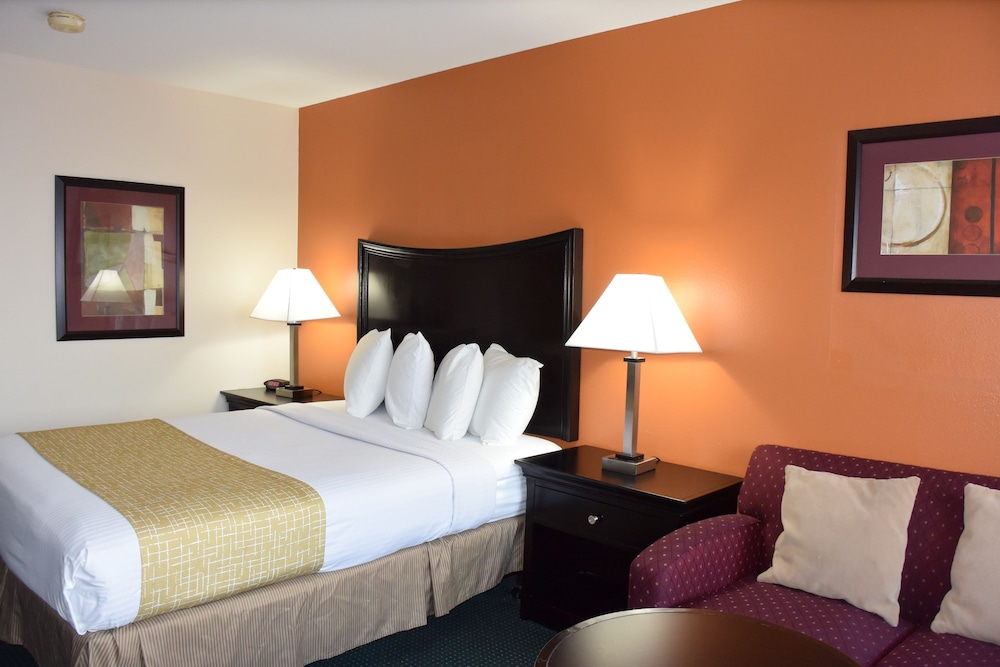 Standard Room, 1 Queen Bed - Photo 4