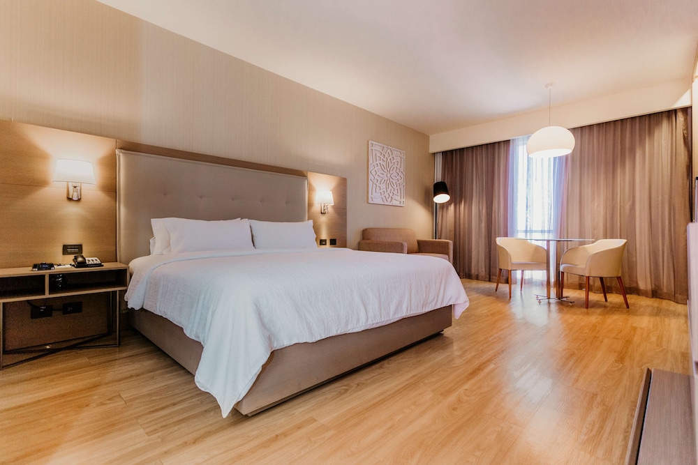 Room, 1 King Bed (Oversized)