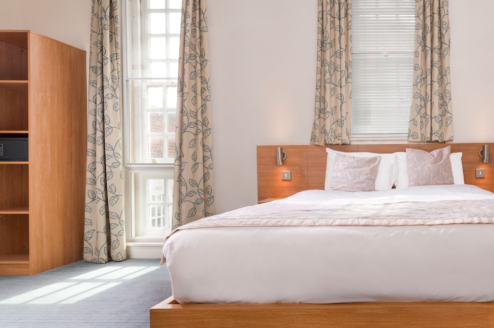Large Double Room photo 2