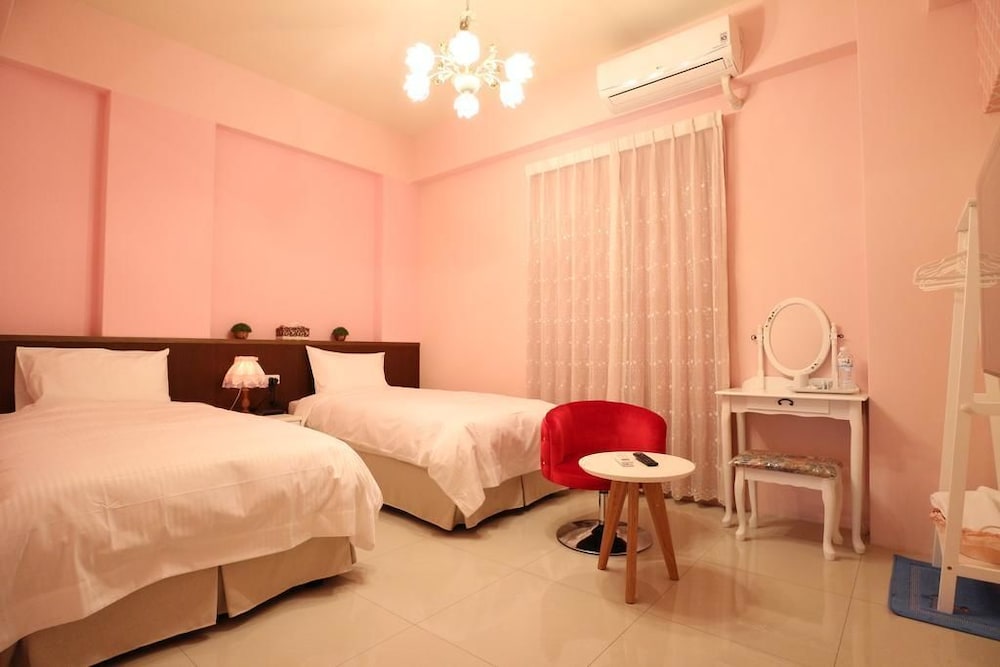 Standard Twin Room photo 1