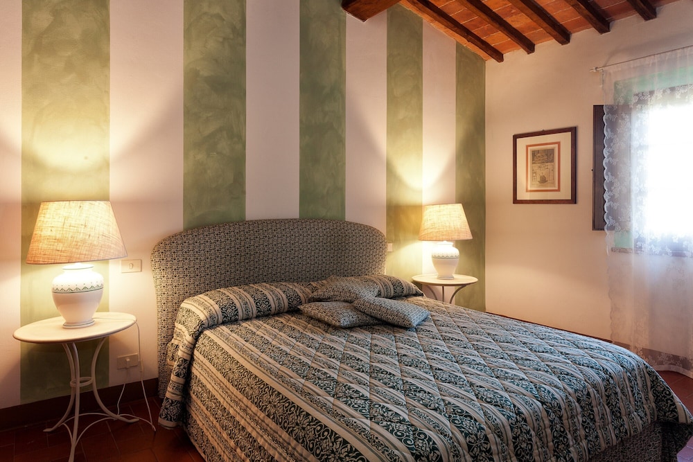 Family Apartment, 3 Bedrooms (Aquila) photo 2