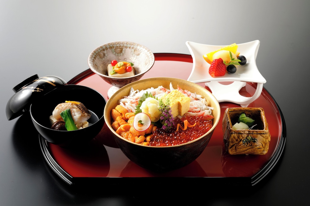 Junior suite - Sea Urchin, Salmon Roe, Crab Rice Bowl Set Dinner / Buffet Breakfast (Non Smoking)