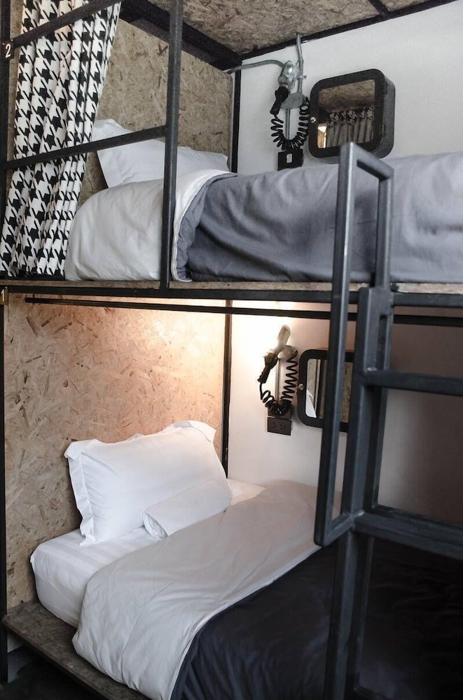Design Shared Dormitory, Mixed Dorm photo 1
