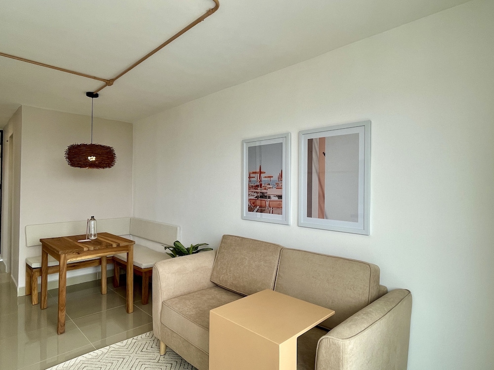 Apartment (6)