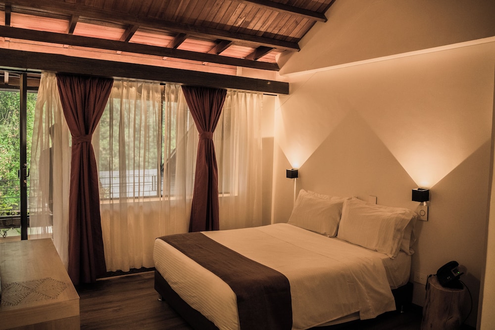 Superior Double Room, 1 Double Bed, Private Bathroom