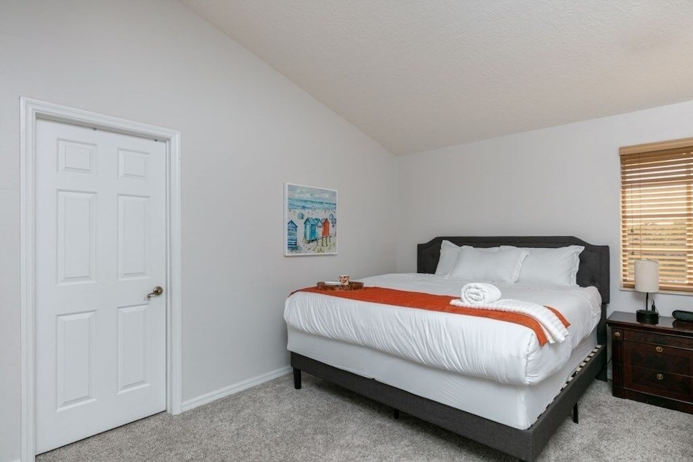 Villa, Multiple Bedrooms
