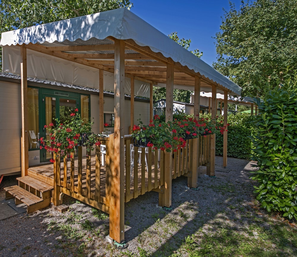 Superior Mobile Home photo 2