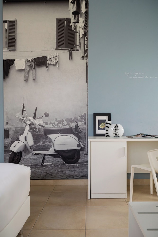 Standard Room photo 3