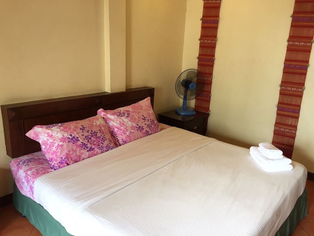 Superior Double Room, 1 King Bed, Balcony, City View photo 1