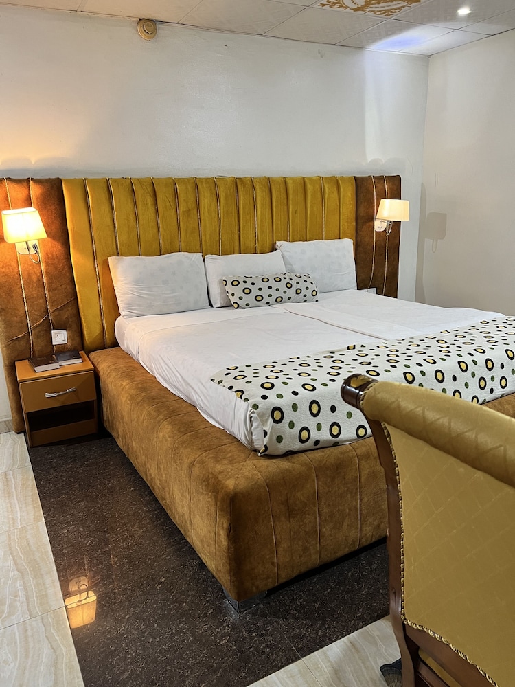 Classic Room, 1 Bedroom - Photo 1