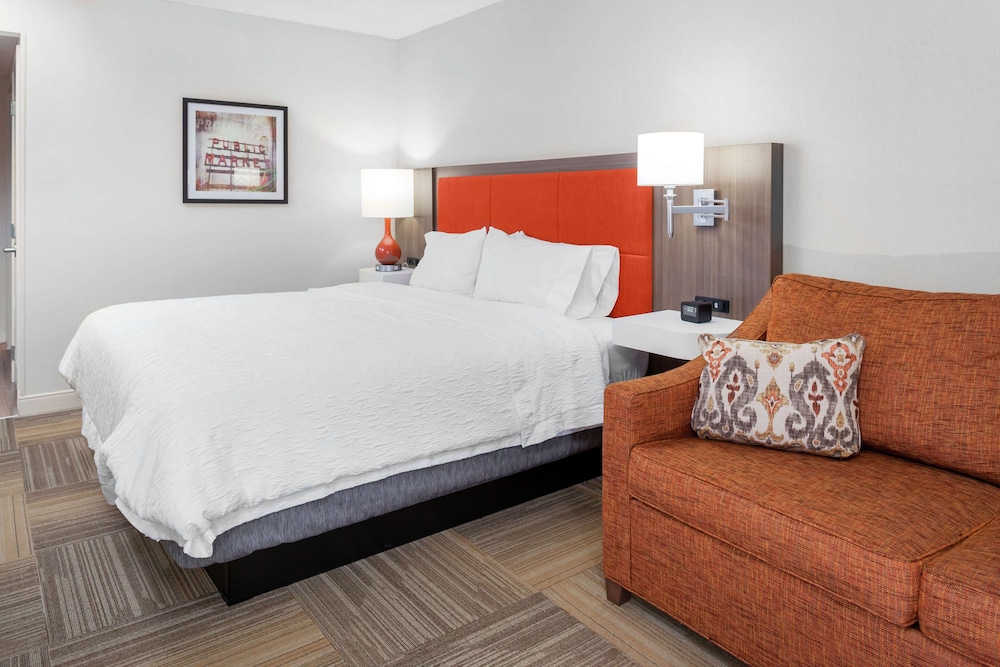 Room, 1 Queen Bed, Accessible - Photo 2