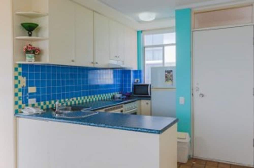 Standard Apartment, 1 Bedroom, Kitchen (Beachfront 3 NTS) photo 2