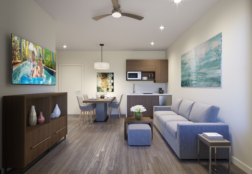 The Grove Resort & Water Park Orlando