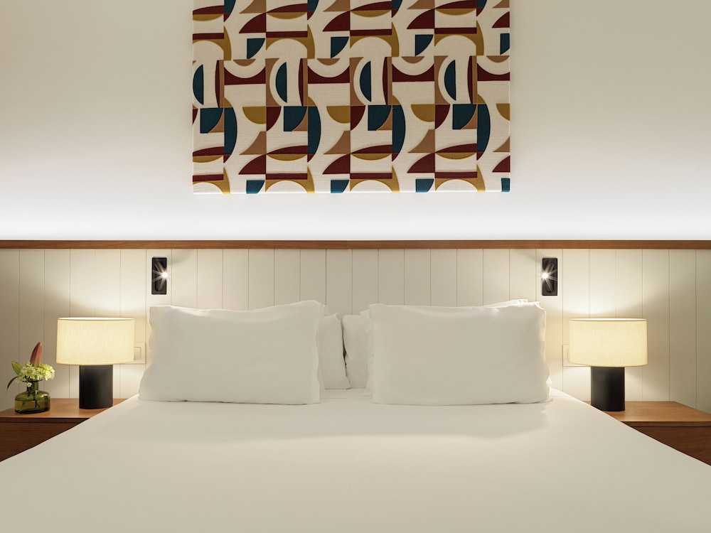 Superior Room, Terrace thumbnail 5
