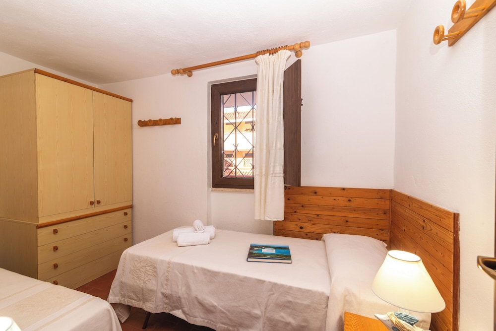 Family Apartment, Multiple Bedrooms (Trilo Triglia Cala Reale 229) photo 1