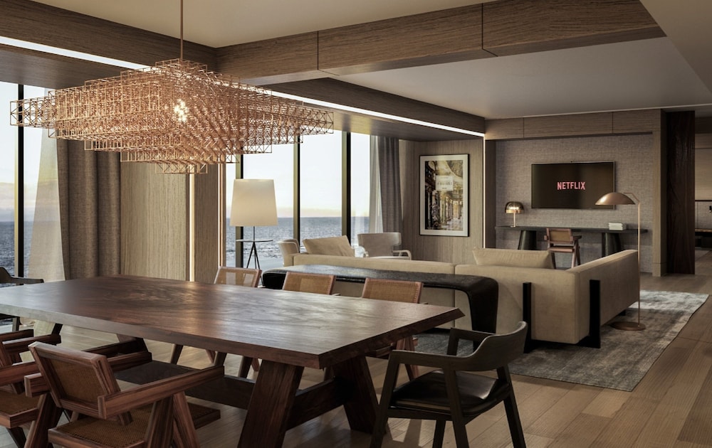 Presidential Suite, 1 King Bed (Ov With Living Area Hf Cf)