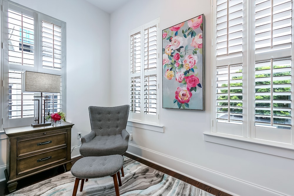 Signature Townhome, 3 Bedrooms, Patio