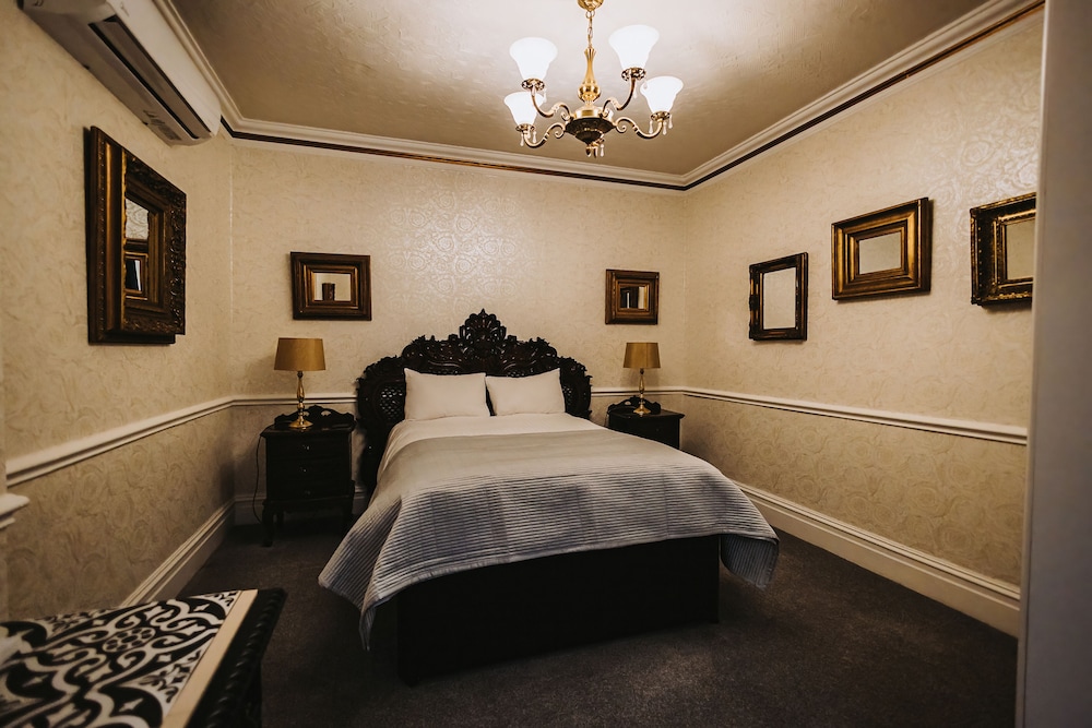 Classic Double Room photo 3