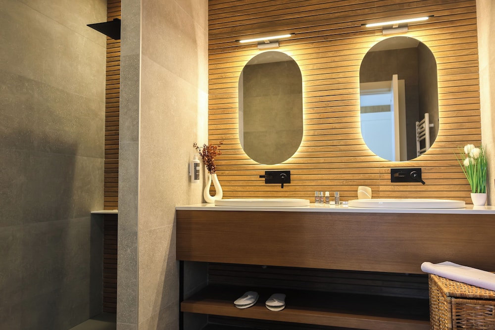 Deluxe Suite, Vineyard View photo 2