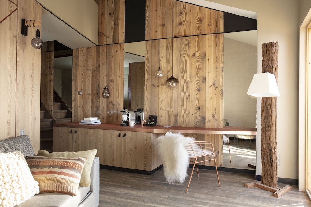 Suite, Multiple Beds, Mountain View, Mezzanine