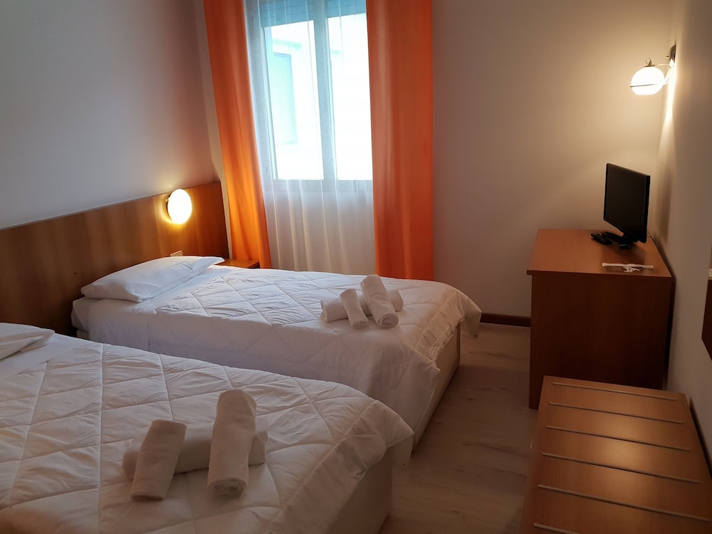 Twin Room photo 2