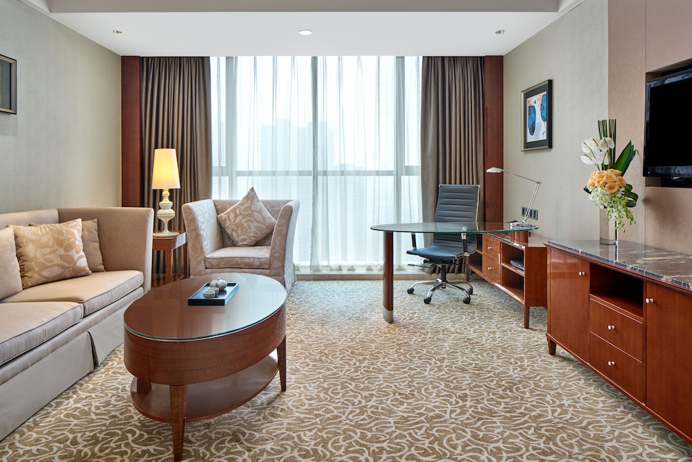 Suite, 1 Bedroom (with Living Area) photo 2