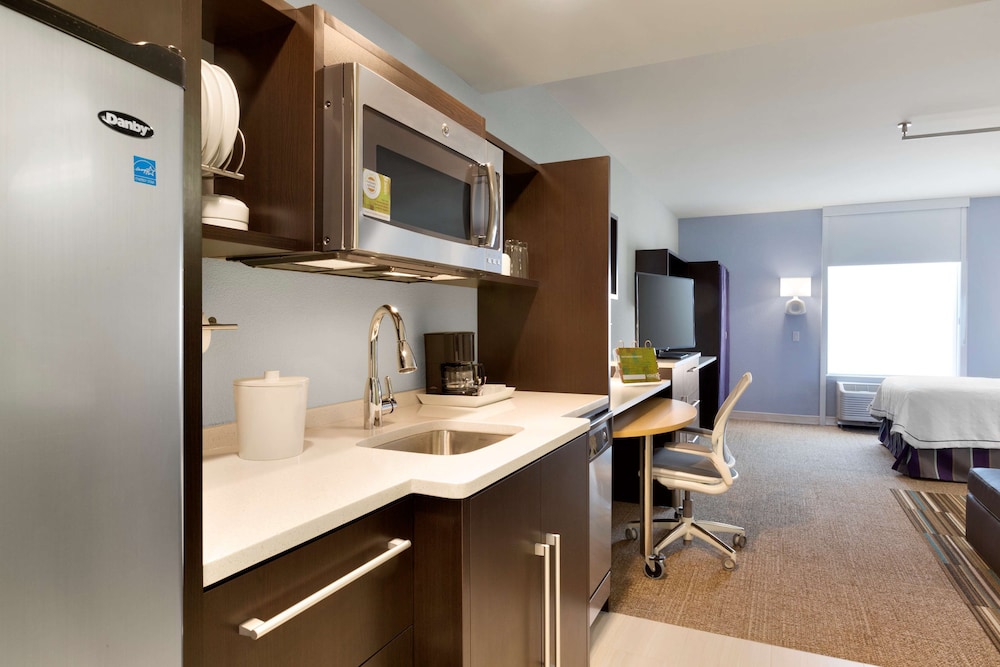 Studio, 1 Queen Bed, Accessible, Non Smoking (hearing acc)