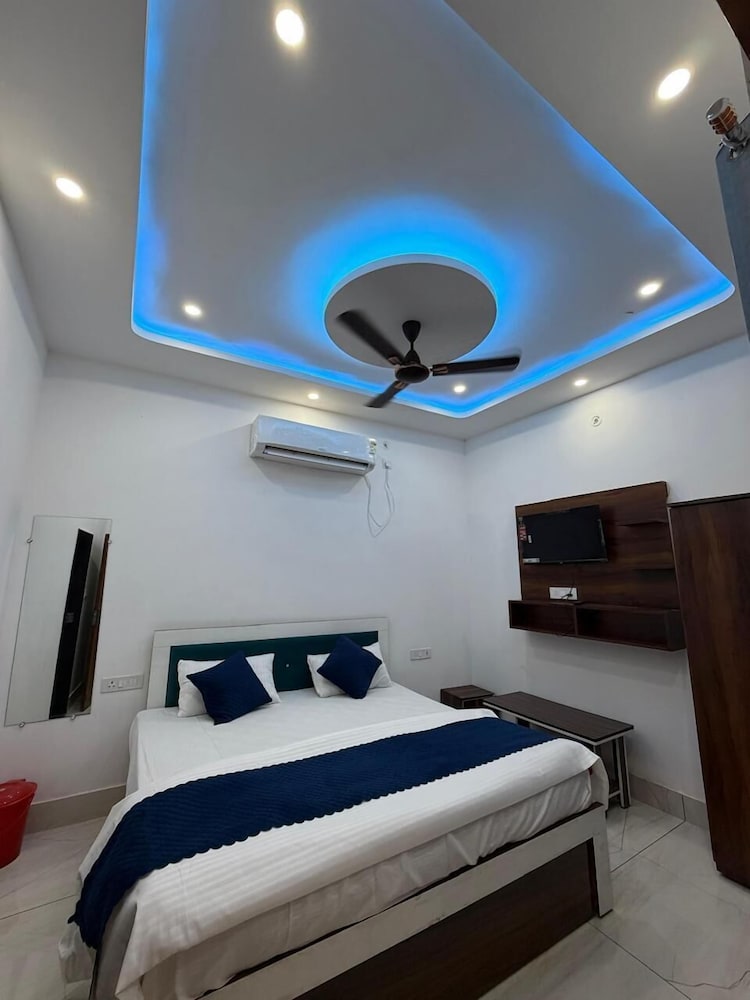 Deluxe Duplex