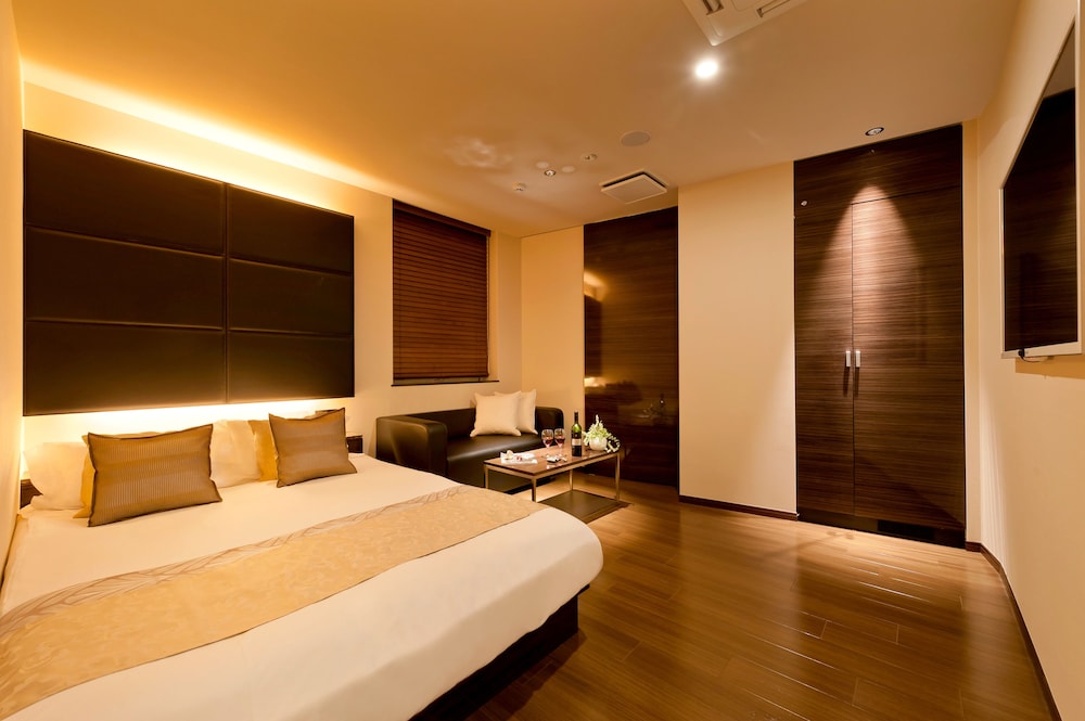 Double Room Check-in 20:00~, Smoking photo 1