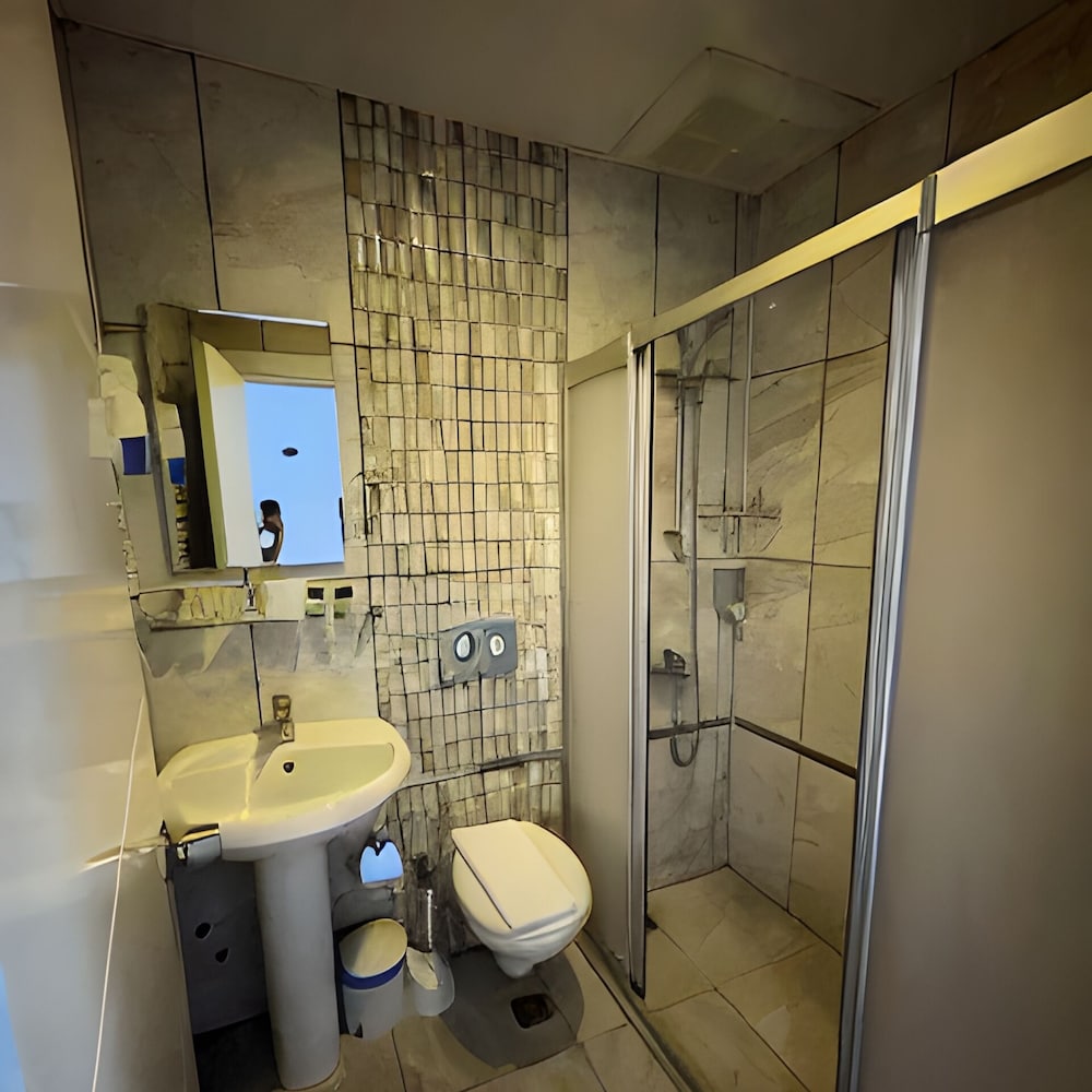 Standard Room photo 2