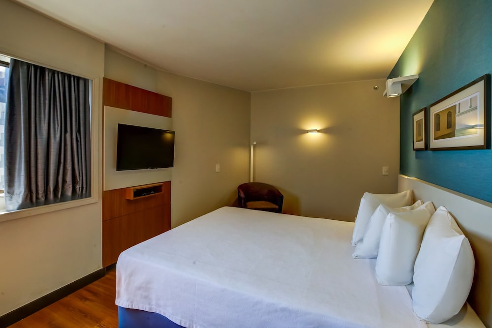 Superior Suite, 1 Queen Bed, Non Smoking - Photo 9