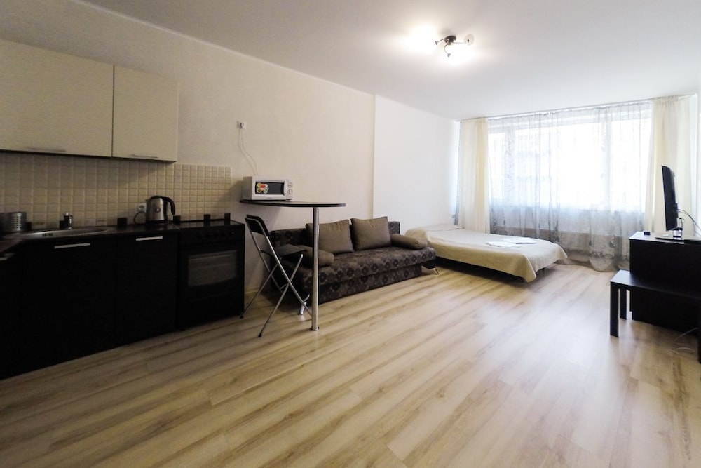 Basic Double or Twin Room, 1 Double Bed with Sofa bed, Kitchenette, City View photo 1