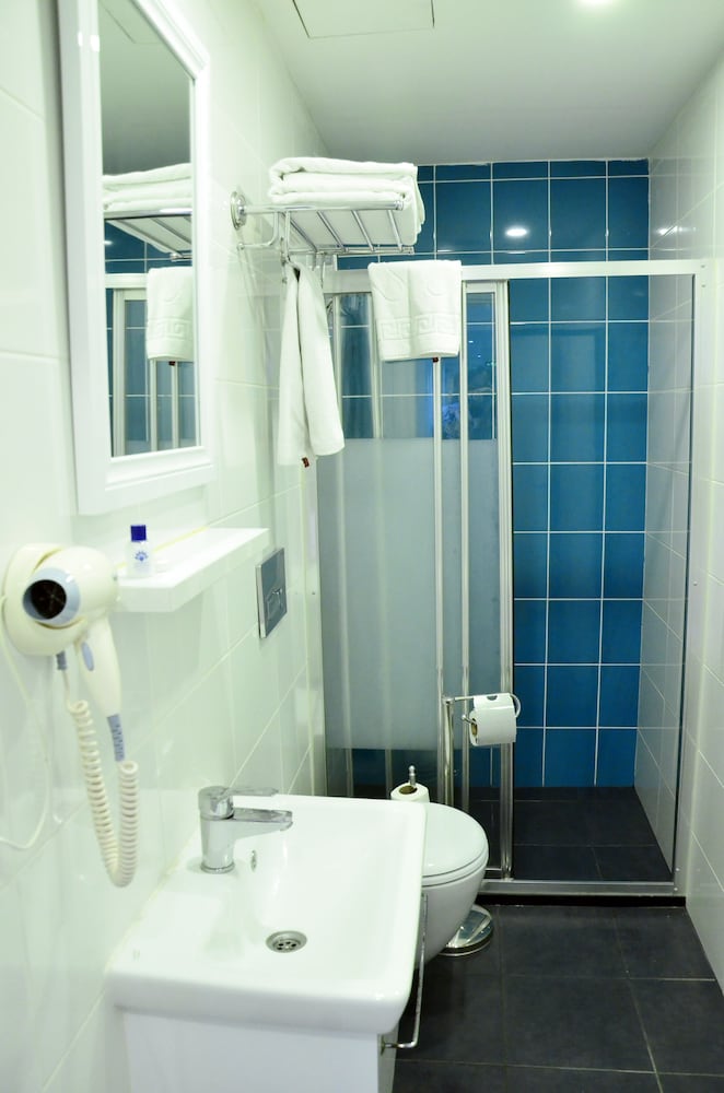 Standard Single Room photo 3