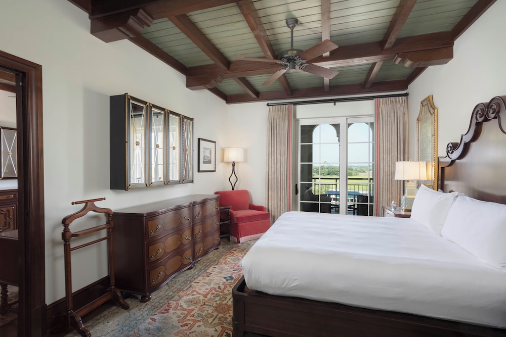 Suite, 1 King Bed, River View (Cloister - Main Building) photo 1