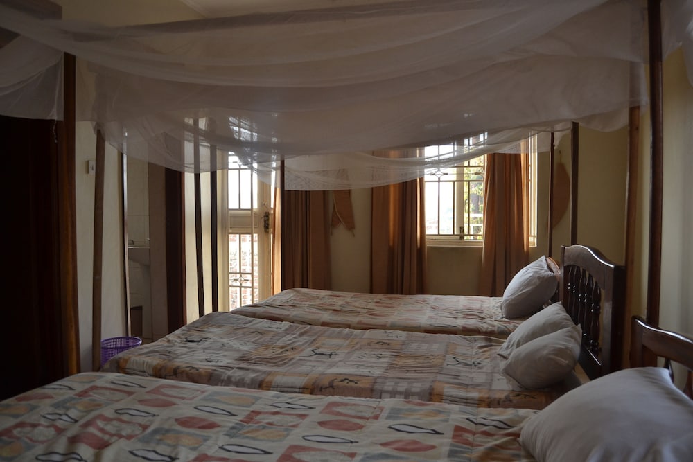 Triple Room photo 3