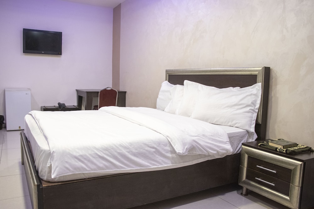 Suite, 2 Bedrooms photo 1