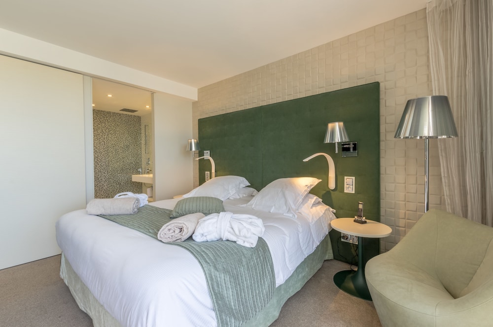 Premium Room Premium Room