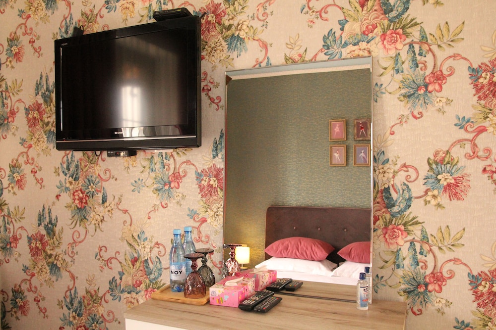 Standard Double Room, Balcony, City View photo 3