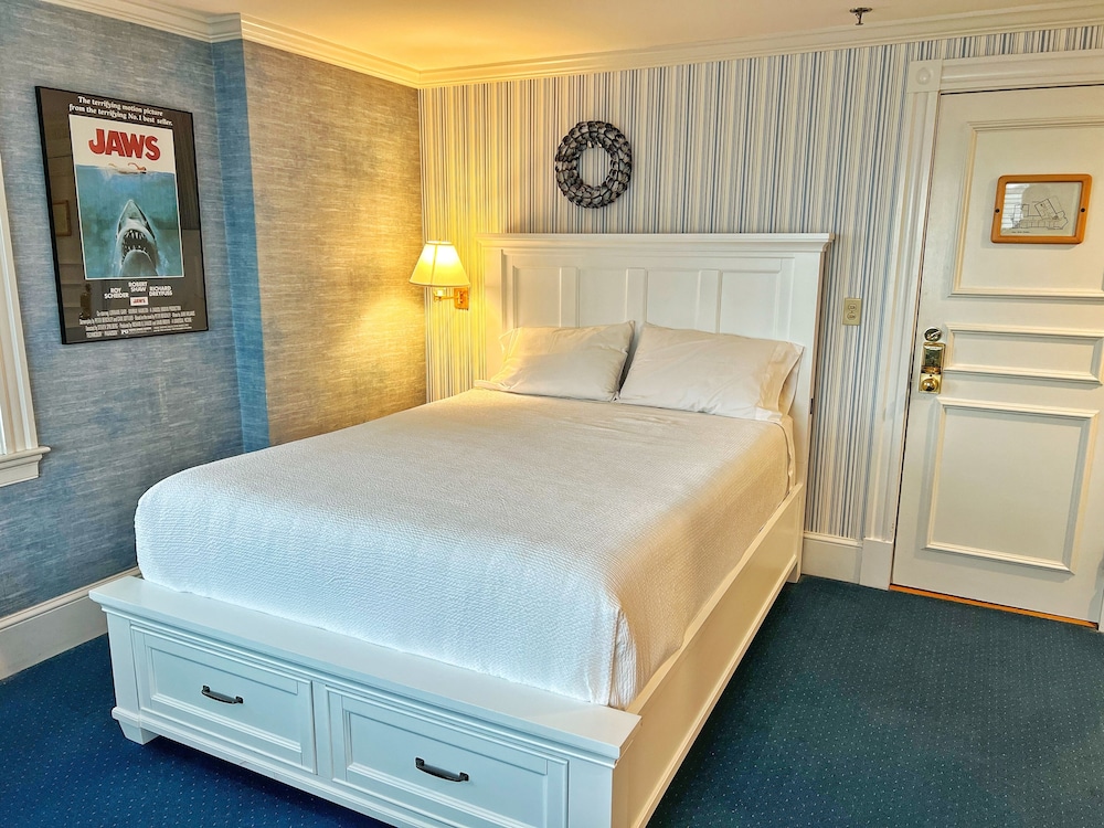 Premier Room, 1 Queen Bed, Ocean View, Oceanfront