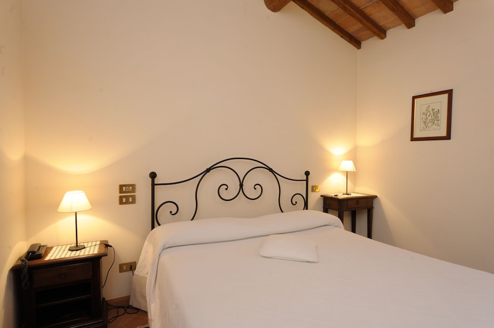 Classic Double Room - Photo 4