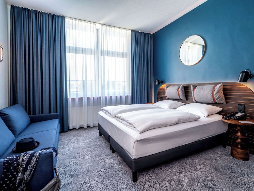 Superior Room, 1 Double Bed with Sofa bed - Photo 4