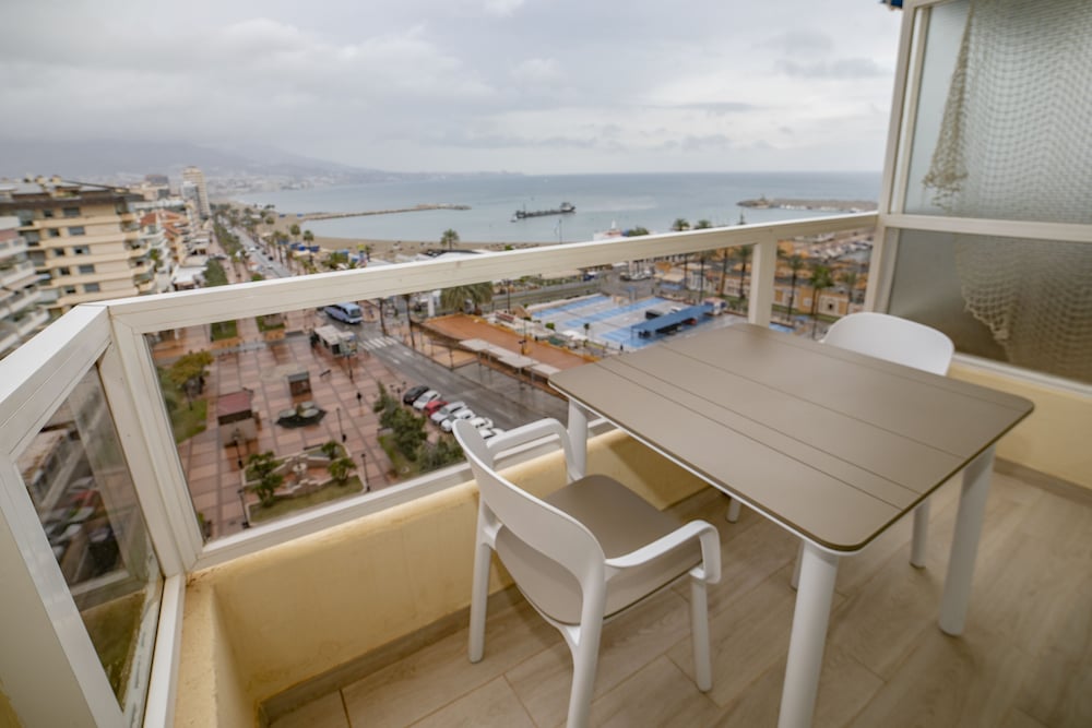 Superior Studio, Terrace, Partial Sea View - Photo 9