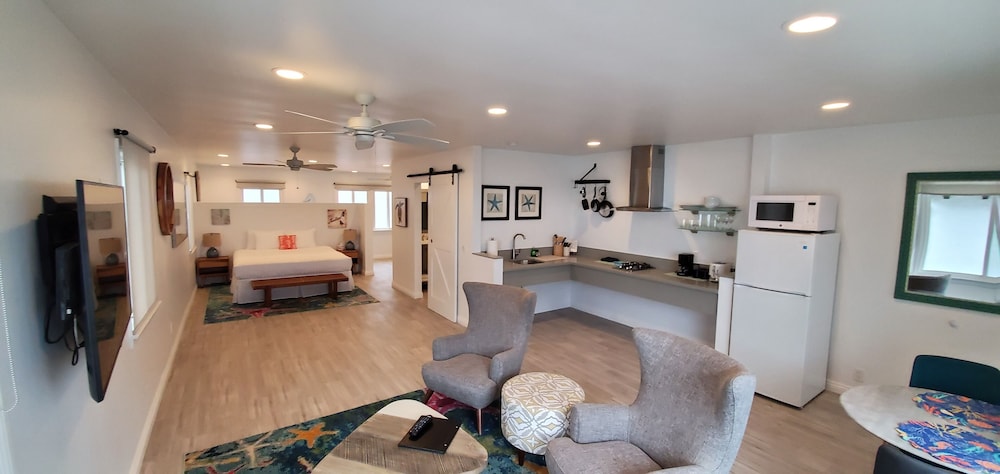 Deluxe Studio Suite, Non Smoking, Ocean View