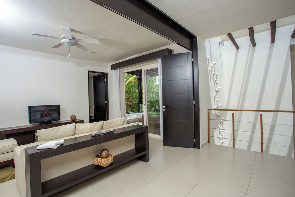 Three-bedroom Villa 3 King Beds