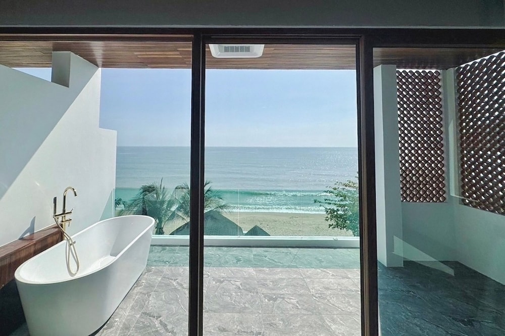 Deluxe Ocean View Double room - Photo 8