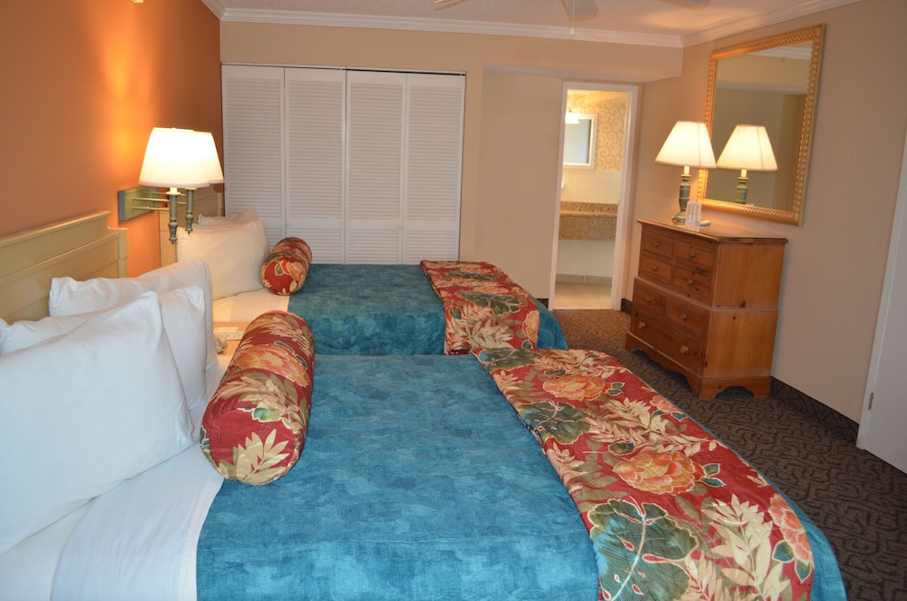 Non-View Guest Room, 2 Queen Beds, Non-Smoking photo 2