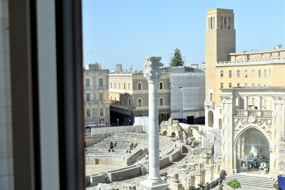 Panoramic Suite, Ensuite, City View photo 1