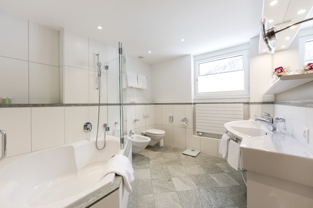 Junior Suite - Photo 2